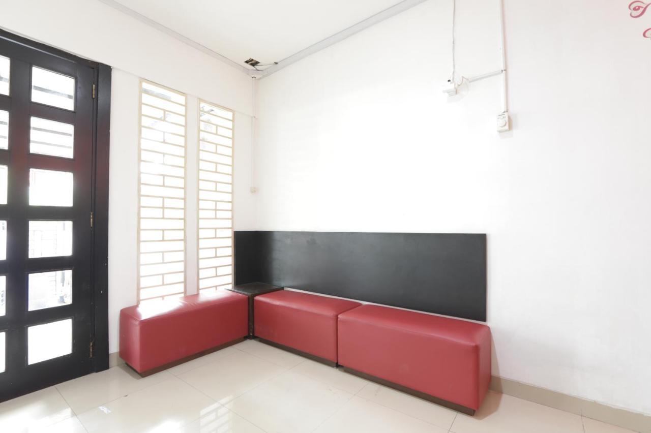 Oyo 345 Wynne Residence Джакарта Екстериор снимка