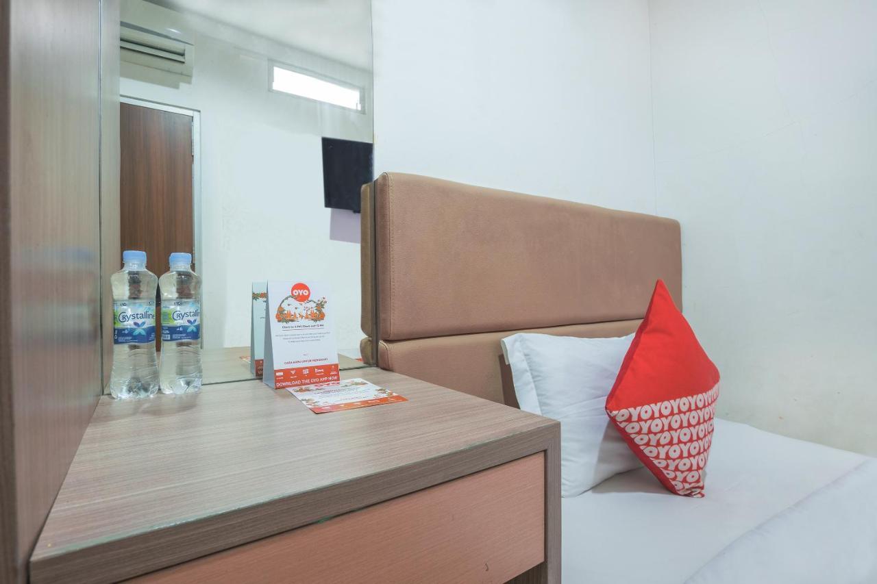 Oyo 345 Wynne Residence Джакарта Екстериор снимка