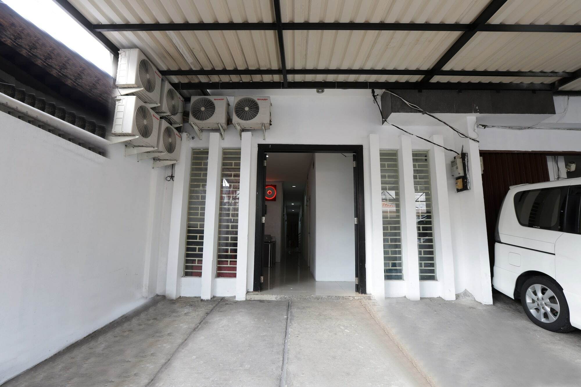 Oyo 345 Wynne Residence Джакарта Екстериор снимка
