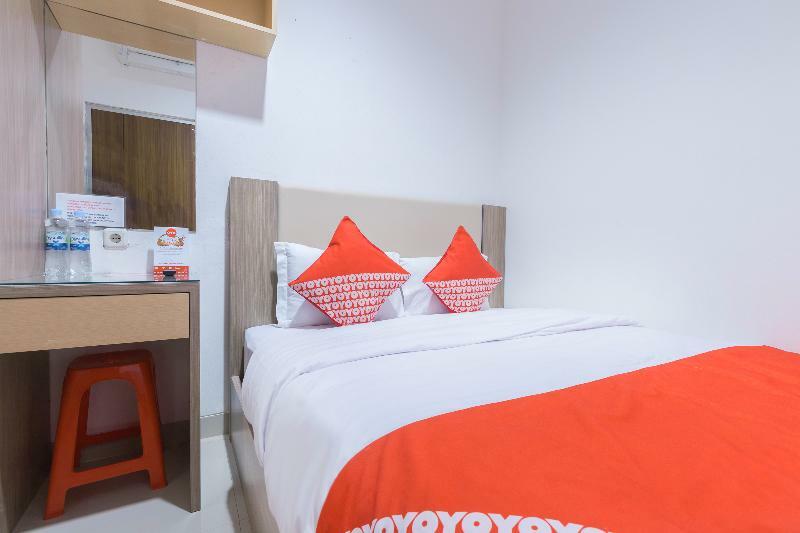 Oyo 345 Wynne Residence Джакарта Екстериор снимка